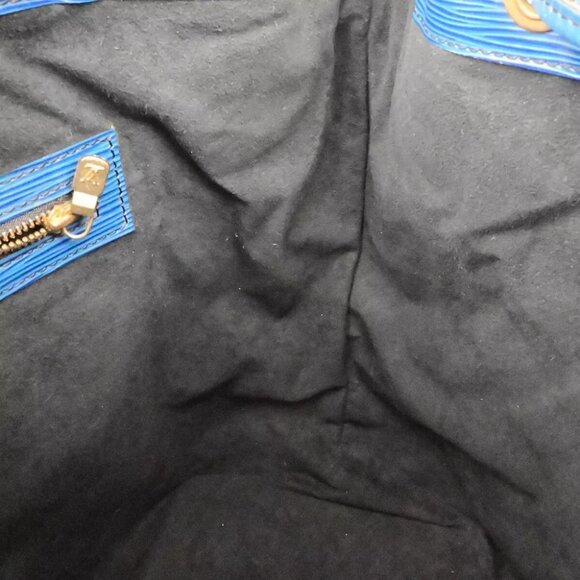 LOUIS VUITTON Noe GM Drawstring Shoulder Bag Epi Leather Blue - Picture 13 of 14